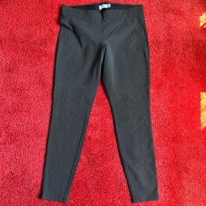 Old Navy Polka Dot Stretch Stevie Pant